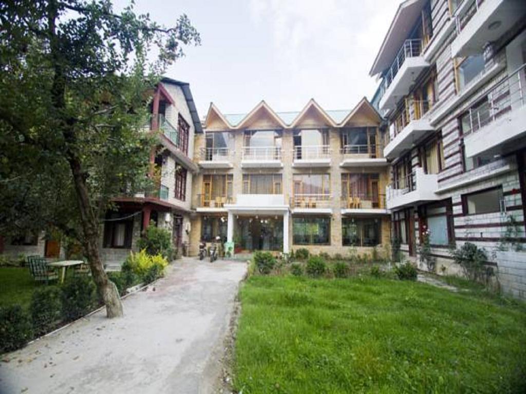 The Grand Welcome Hotel Simlá Kültér fotó